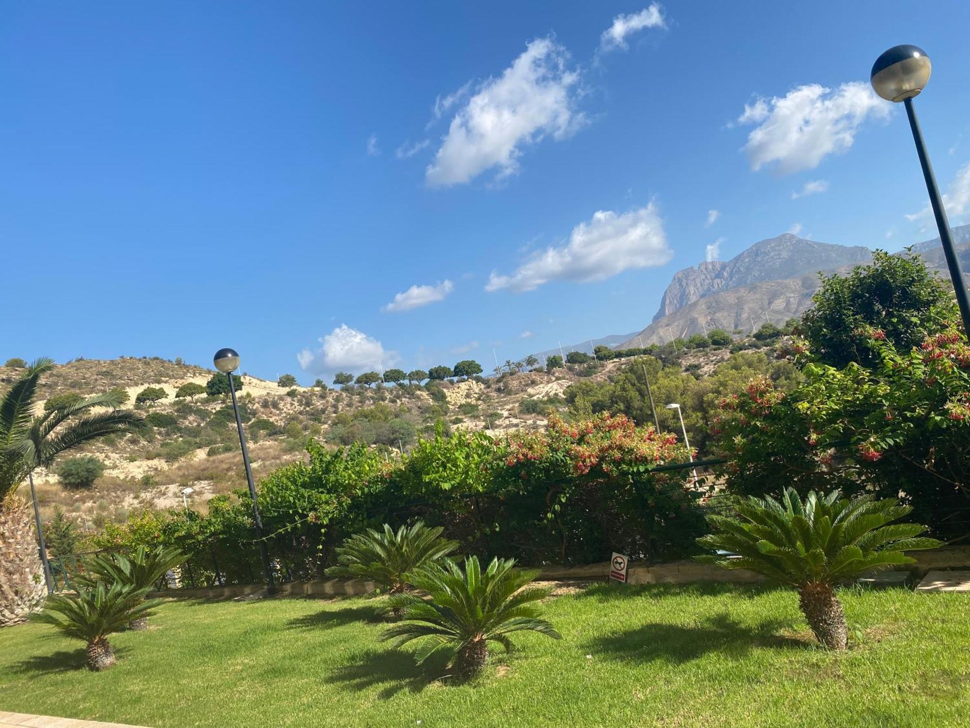 Apartamento Benidorm Con Piscina En La Playa Cala de Finestrat Bagian luar foto